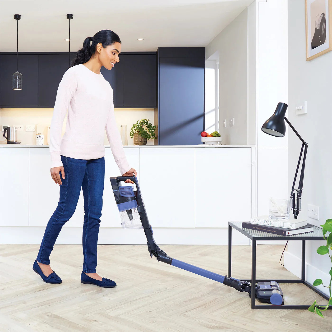 Shark Anti Hair Wrap Cordless Vacuum IZ200