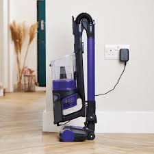 Shark Anti Hair Wrap Cordless Vacuum IZ200